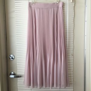 Artizia Pink Wilfred Pleated Chiffon Midi Skirt